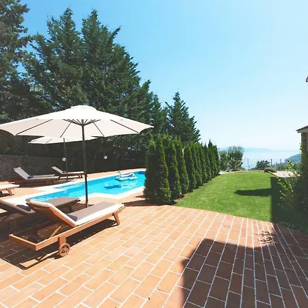 Villa Harmonia *